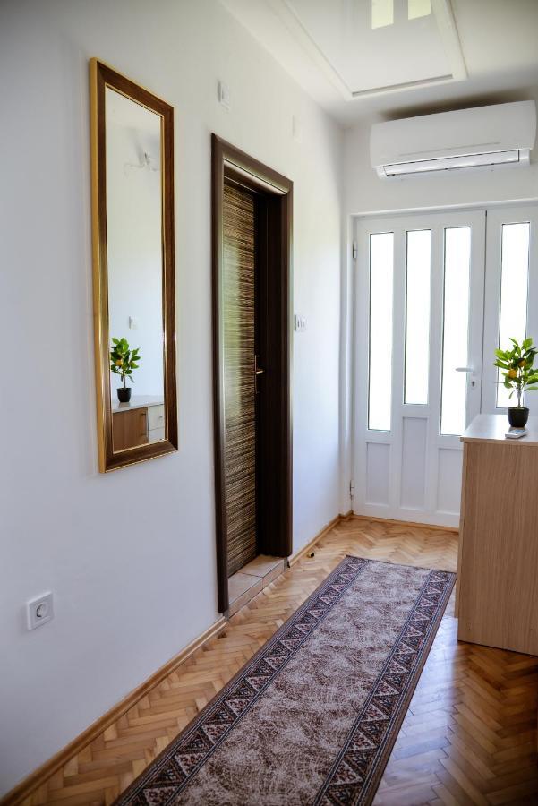 Apartment Nikola Kotor Eksteriør billede