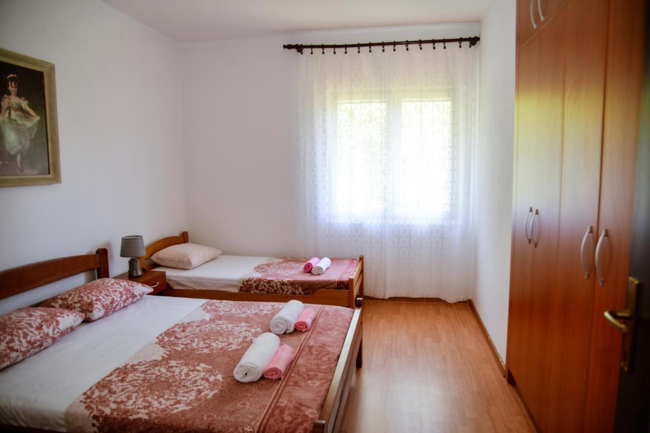 Apartment Nikola Kotor Eksteriør billede